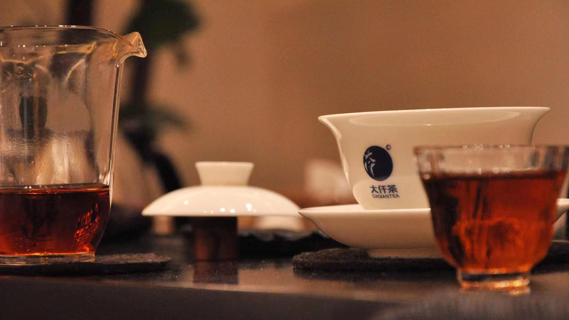 大仟單株古樹(shù)紅茶選品中！